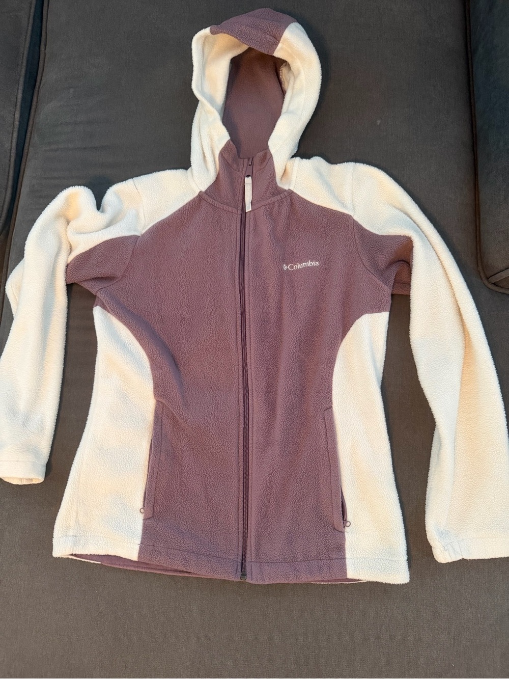 Columbia Two-Tone Hooded Teddy Fleece Jacket in Mauve and Cream